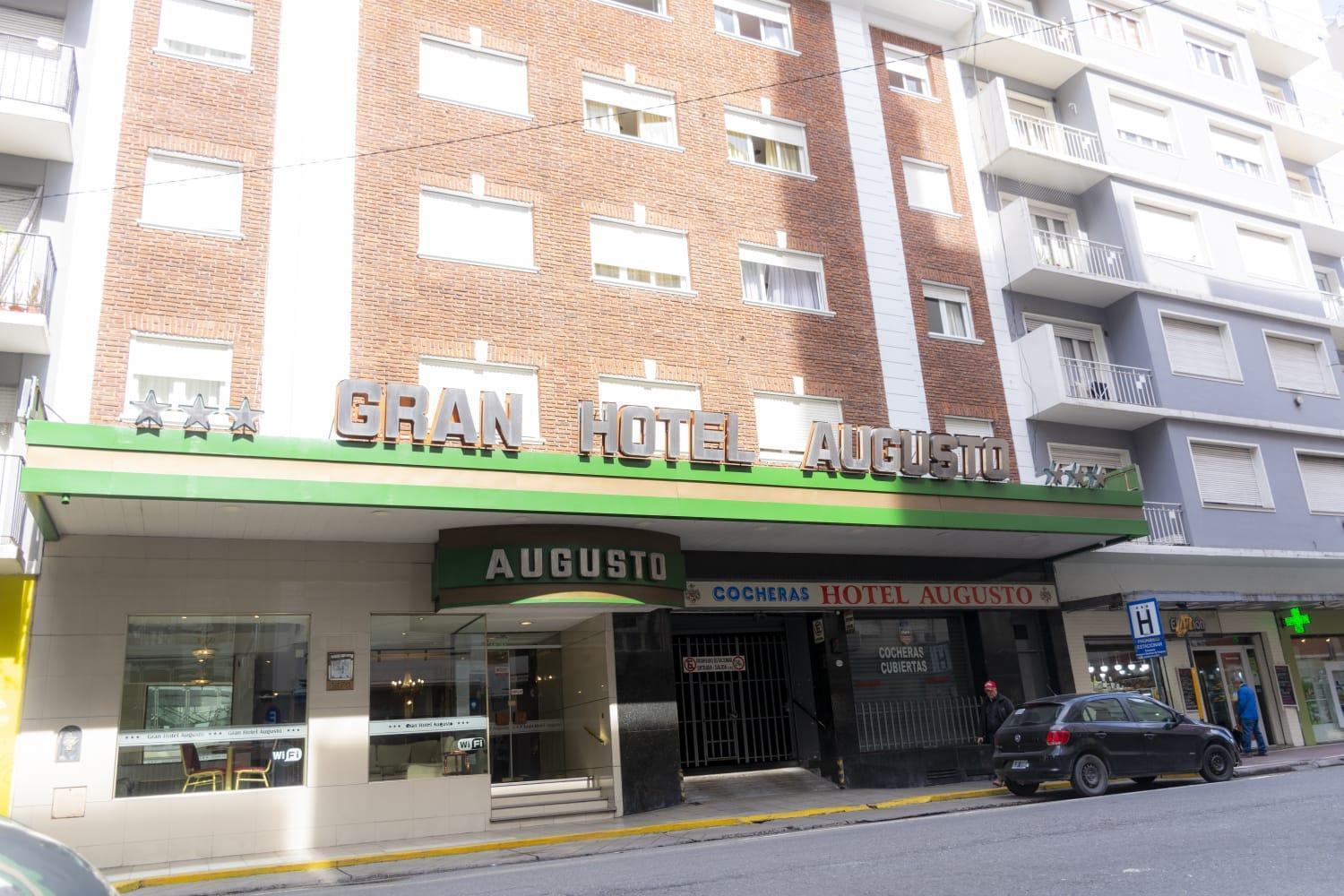 Gran Hotel Augusto Balcarce Ngoại thất bức ảnh